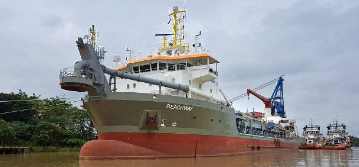 Trailing_suction_hopper_dredger_Beachway.png